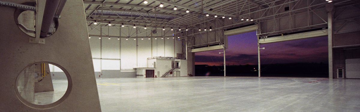 04_hangar